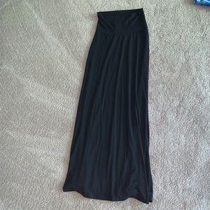 Lili Star Black Maxi Skirt